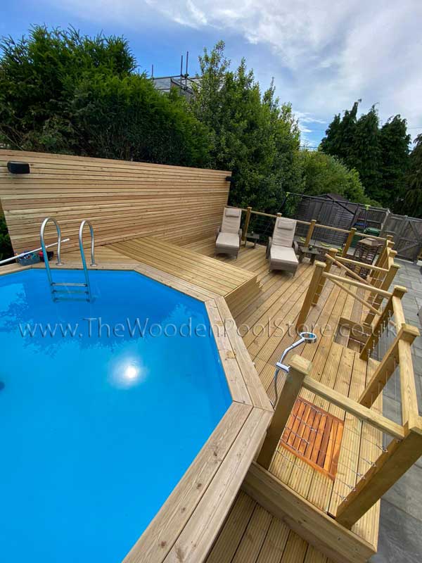 Weva 640 Wooden Pool
