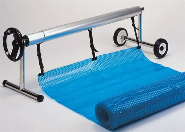 Premium Pool Cover Reel &amp; Roller System for Domestic Swimming Pools Extends from 3.66m to 5.49m 5