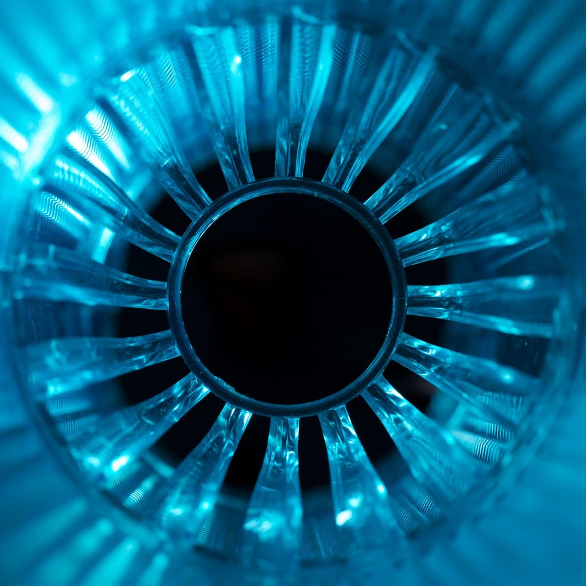 Elecro Quantum Single UV Lamp Systems for Domestic Swimming Pools up to 65m3 with UK Plug 3