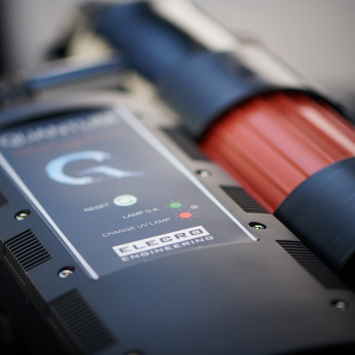 Elecro Quantum Single UV Lamp Systems for Domestic Swimming Pools up to 65m3 with UK Plug 7