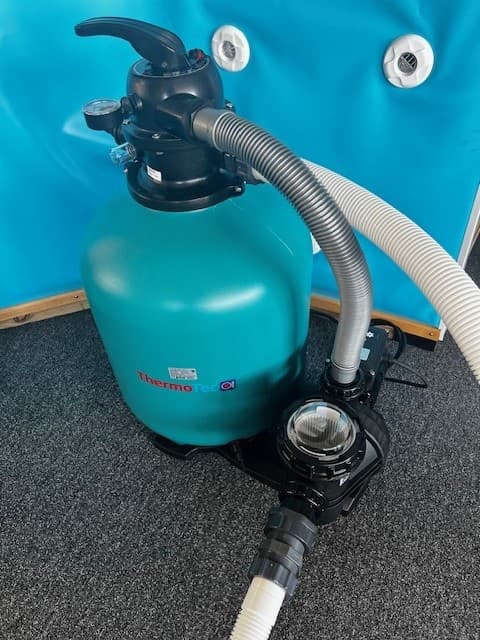 Thermotec 450 Pump Filter Set Complete Filtration for Swimming Pools with Flow rates of 8m3/hr 2