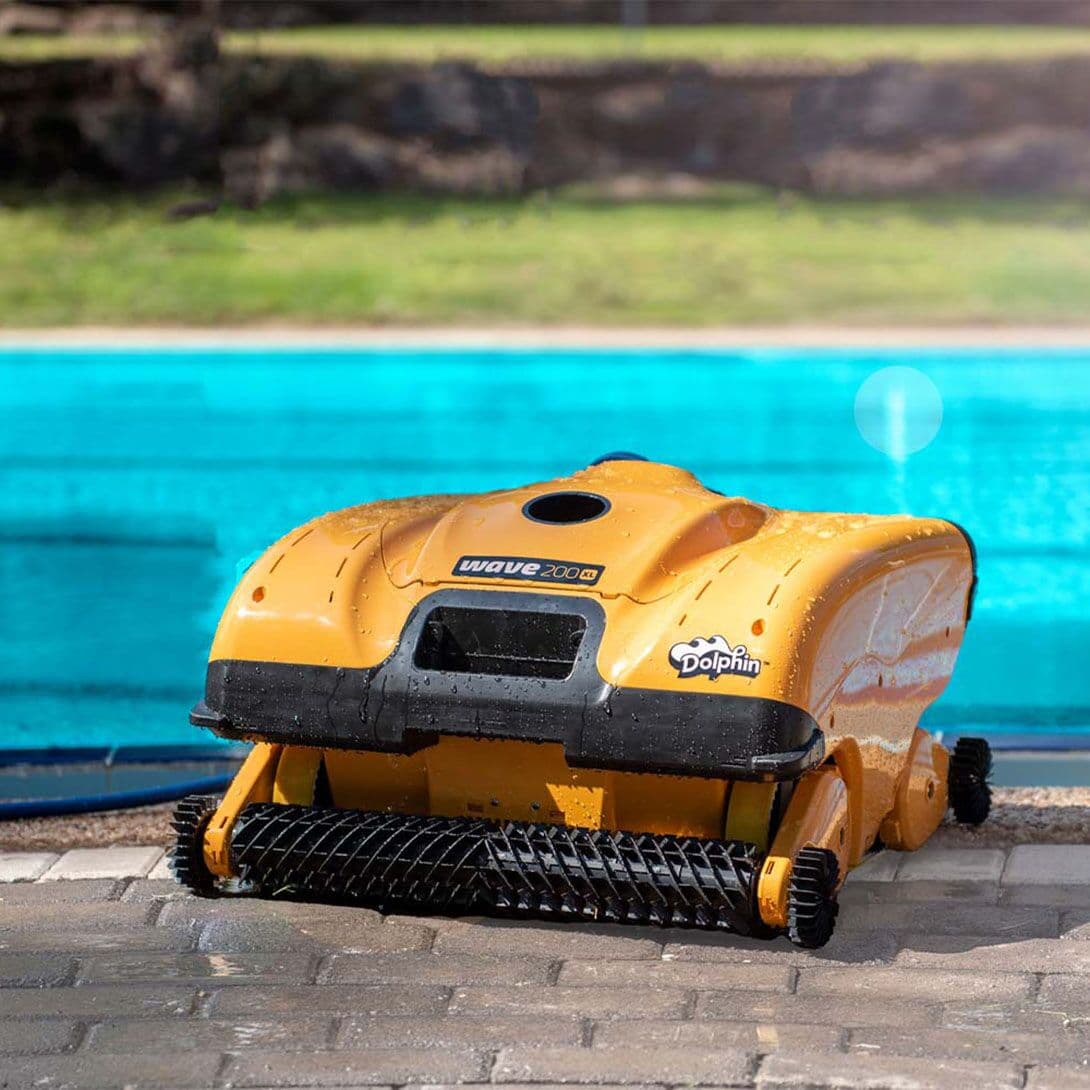 Dolphin Wave 200 Pool Cleaner Commercial Swimming Pool Floor Walls Waterline for pools up to 33m 9