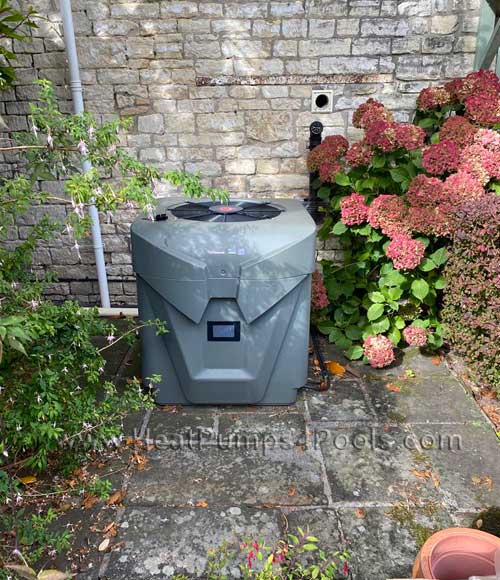 Thermotec Inverter Pro Vertical Heat Pumps Pool Heater with Wifi or Swimming Pools 29kw to 34kw 17