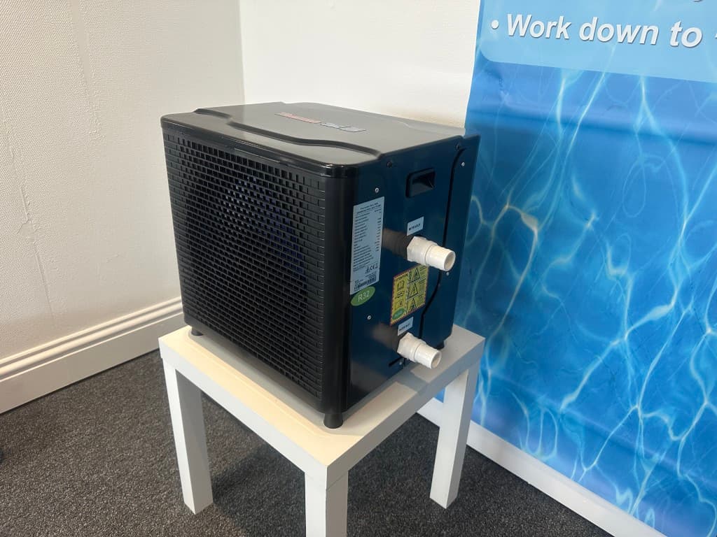Thermotec Mini Heat Pump 5kw UK Plug and Play Pool Heater for Above Ground Pools 5