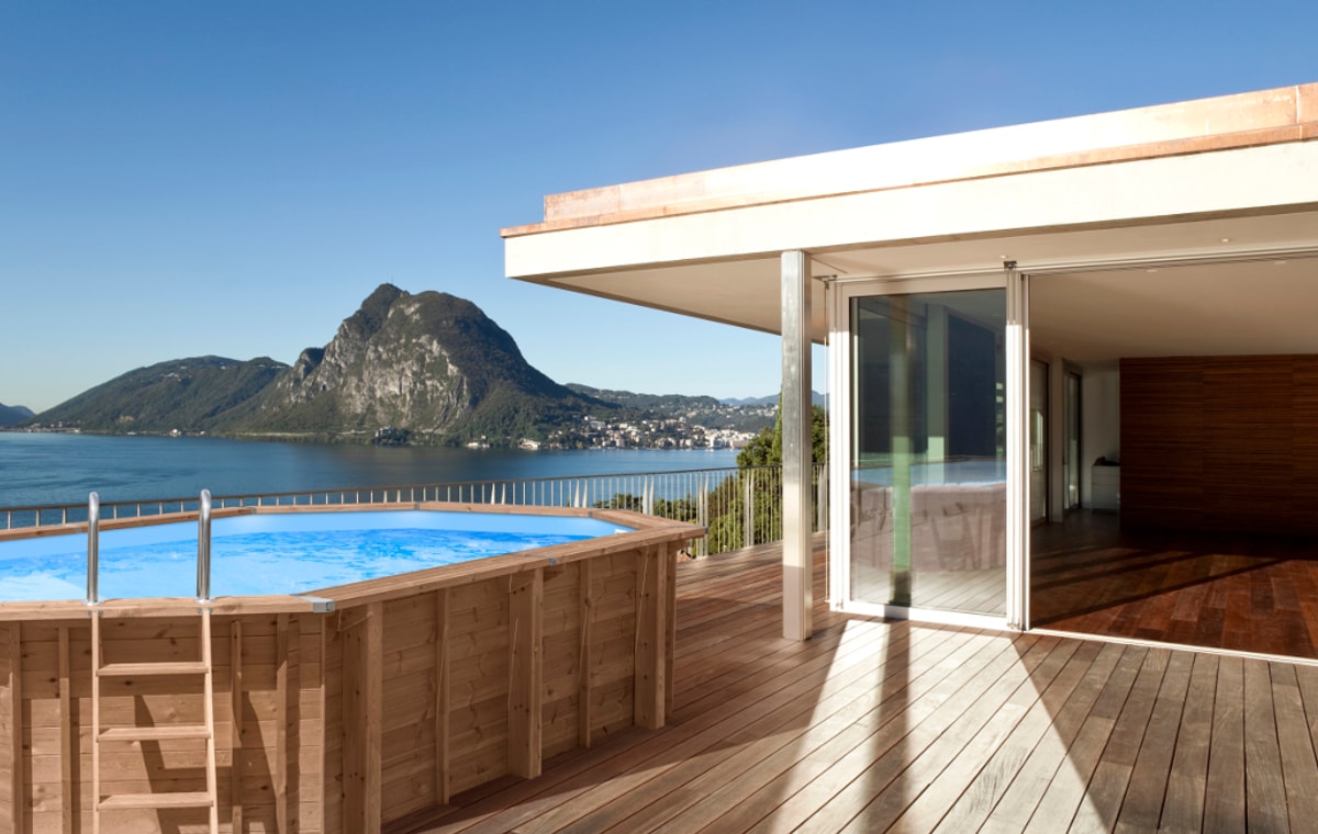 Ocean Wave Wooden Pool