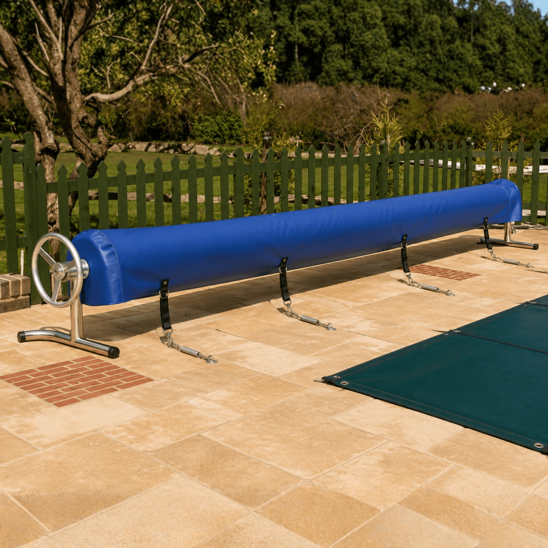 Reel Winter Cover for Roller and Reels Swimming Pools in 4 sizes for Reel Systems up to 26'